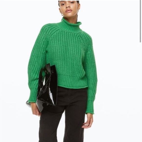 H&M Kelly Green Chunky Knit Cropped Boxy Sweater Women’s Size Small EUC - Picture 1 of 8